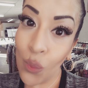 Meet your Posher, Maribel mari